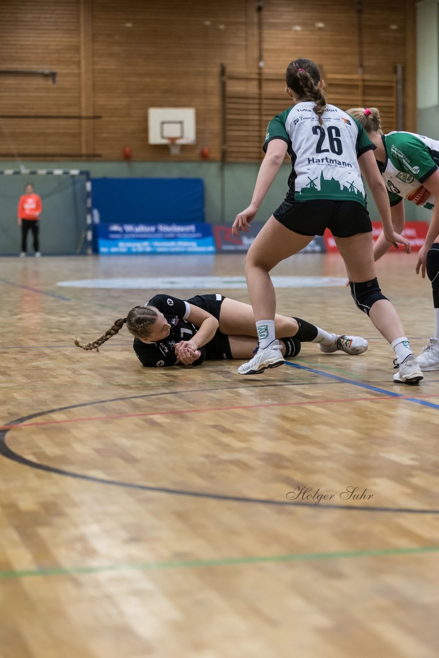 Bild 55 - wBJ SV Henstedt Ulzburg - TuRa Meldorf : Ergebnis: 22:38